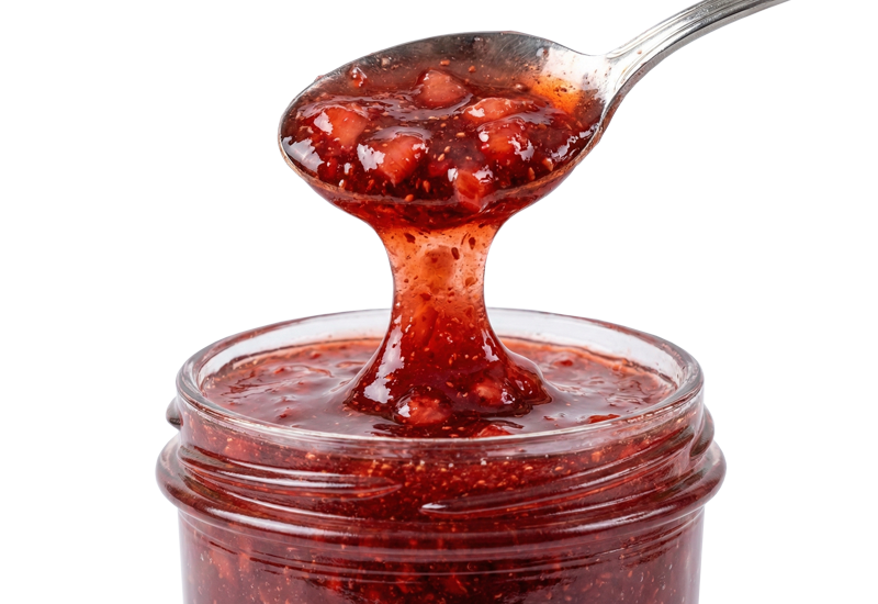 Ketchupos üveg és paradicsomok