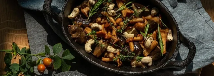 Erdei gomba boron kesudióval