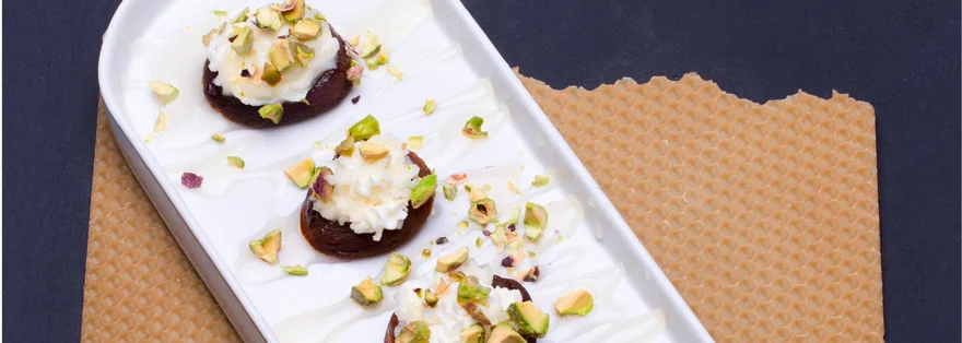 Szárított sárgabarack mascarponéval és pisztáciával