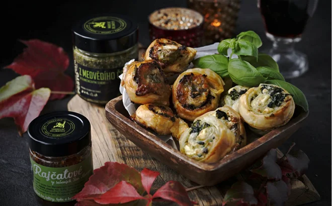 Leveles tésztás csiga pestoval