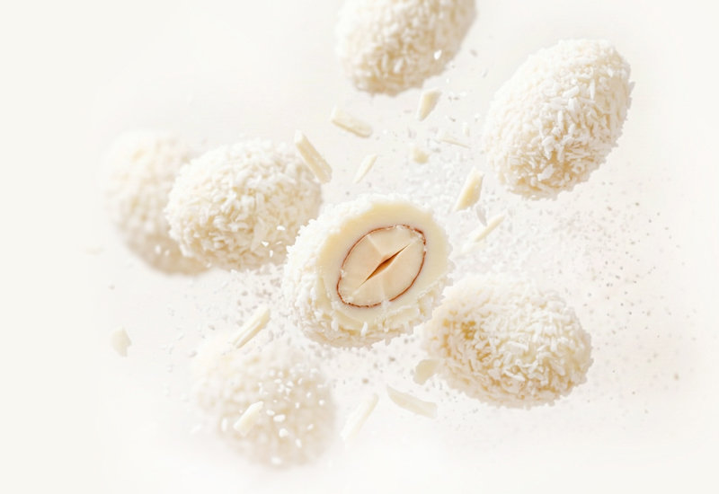 Ketchupos üveg és paradicsom