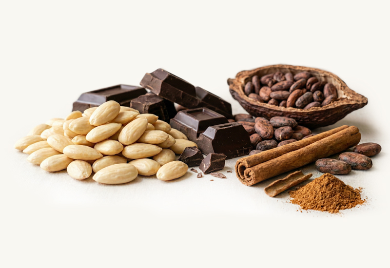 Ketchup üveg és paradicsom