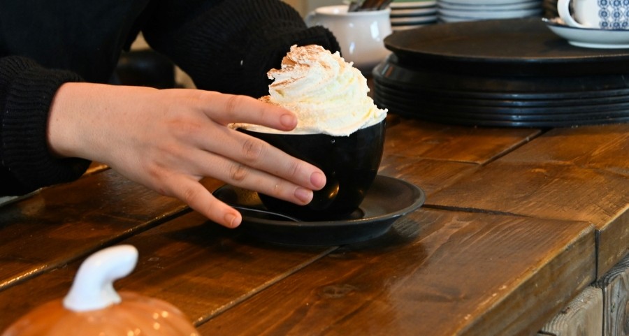 Egészséges alapanyagok – sütőtökpüré és pumpkin spice latte hozzávalók Grizly