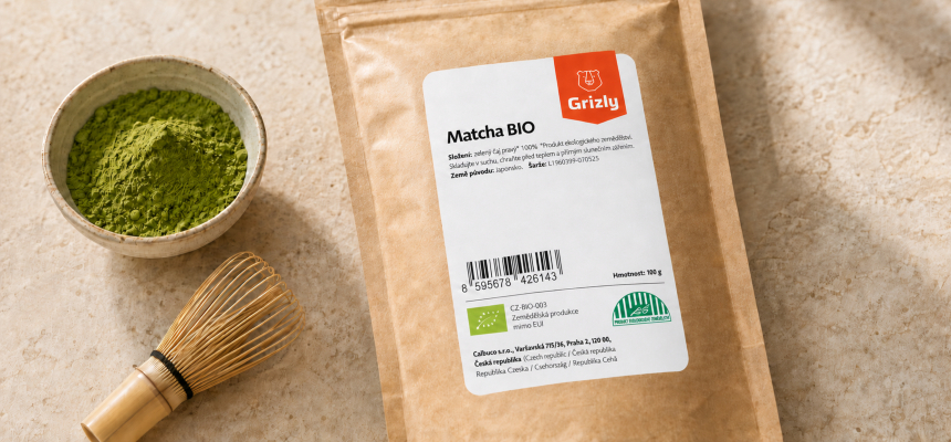 GRIZLY Matcha BIO csomagolás részlete eurolévéllel, bio logóval és a CZ-BIO-003 kóddal