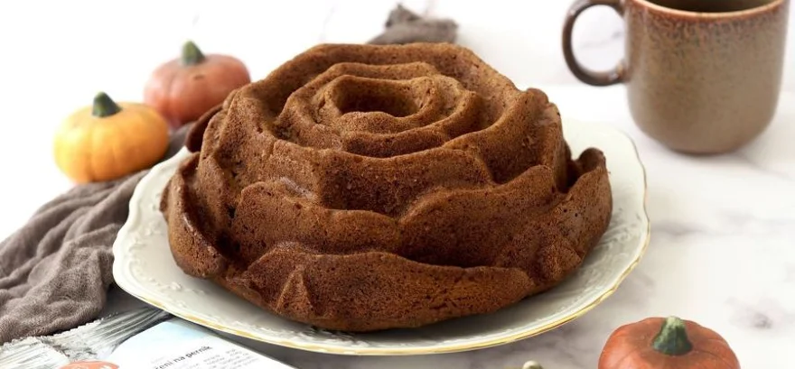 Illatos sütőtök torta