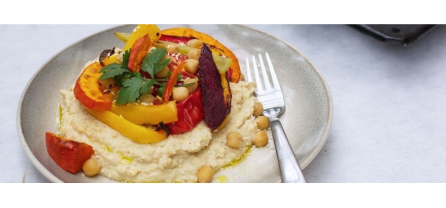 Hummus sült őszi zöldségekkel