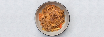 Soba tészta miso-mogyoró szósszal