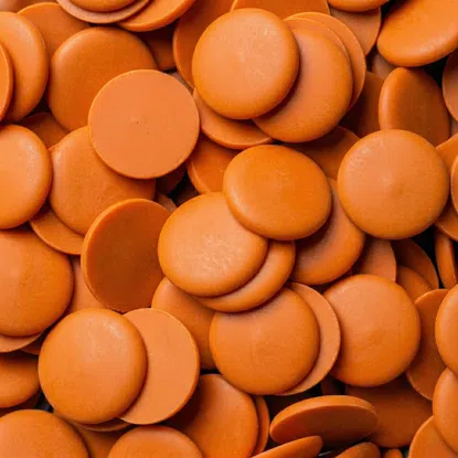 Belga fehér csokoládé narancs ízesítéssel