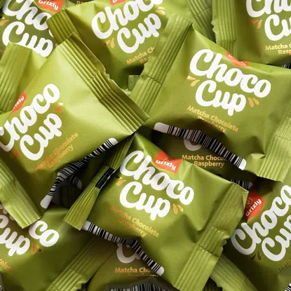 Choco Cups matcha & csokoládé málnával