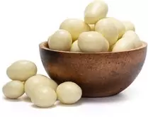 GRIZLY Mandula fehér csokoládéban tojáslikőr ízesítéssel 250 g ​
