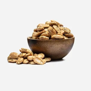 Mandula pörkölt fűszerekkel és chilivel