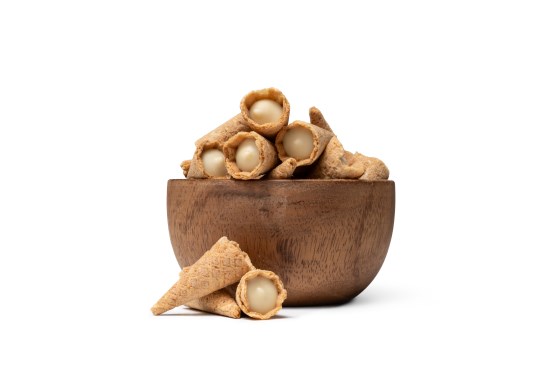 Mini tölcsérek fehér csokoládéval