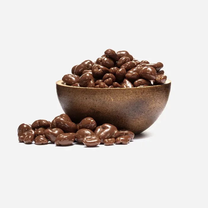 Tejcsokoládéval bevont földimogyoró